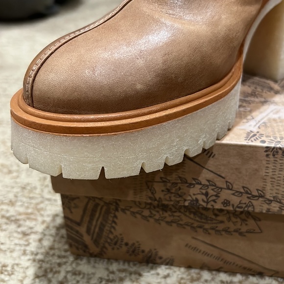 Free People Clogs - Picture 5 of 11